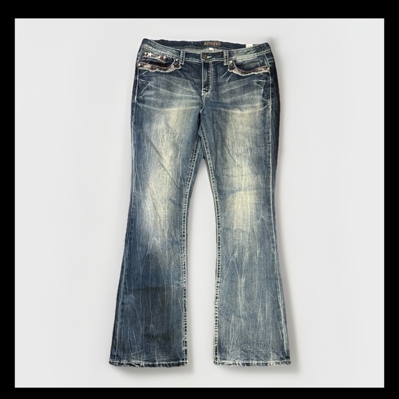 Shyanne Distressed Bootcut Jeans Star Embroidered Pockets Western size 34R - Picture 4 of 6